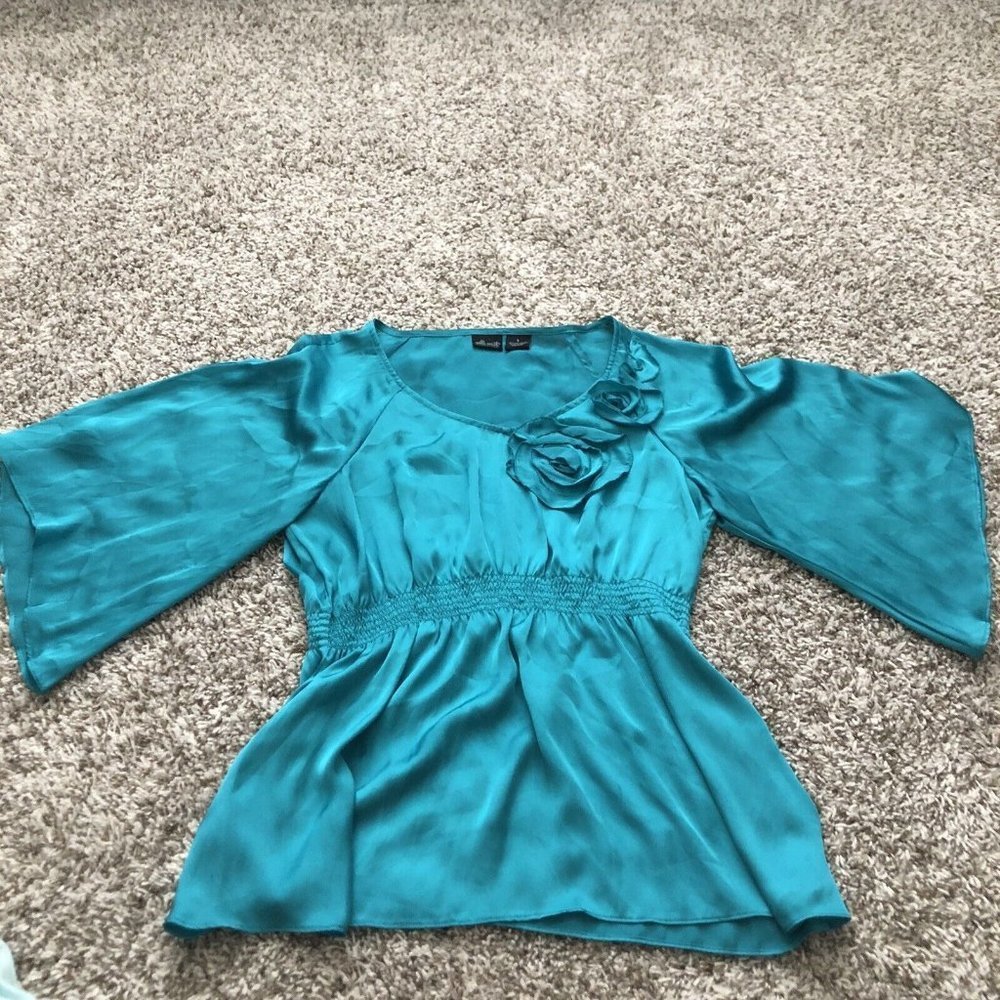 will smith womens blouse flower design size large smock waist elestic